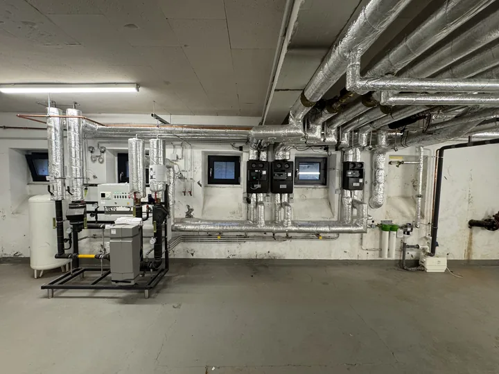 Heizungszentrale im Keller